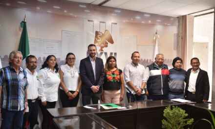 Recibe Comisión iniciativa ciudadana en materia ambiental