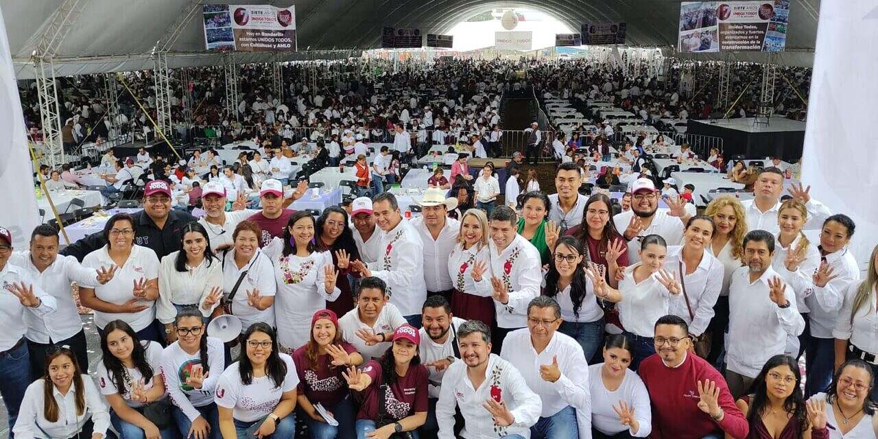 Un Multitudinario Séptimo Aniversario de ‘Unidos Todos’ en Banderilla, Veracruz